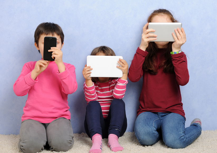 children-with-devices-PJRBLMF_resized.jpg